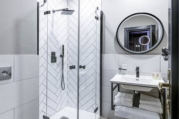 Фото номера Двухместный номер с 1 кроватью или 2 отдельными кроватями Отель HOTEL BOUTIQUE DONNA ANNA г. Giroc 5